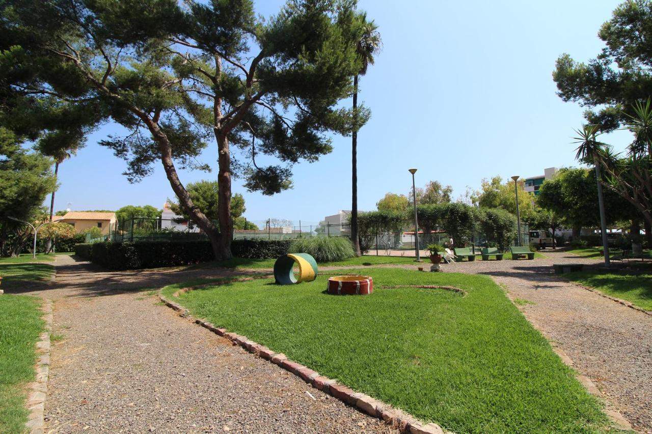 Global Properties, Apartamento Con Terraza Y Piscina A Un Paso De La Playa Canet d'En Berenguer Exterior photo