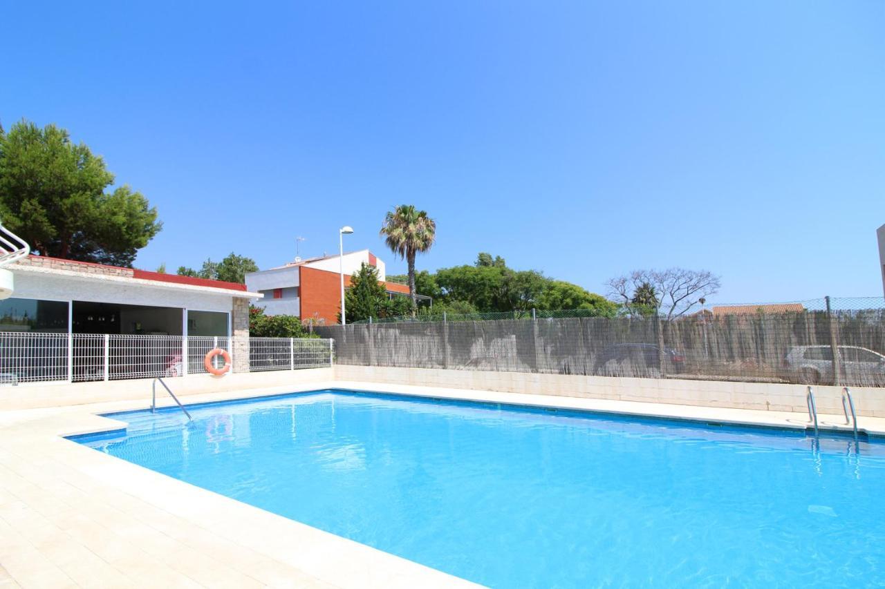 Global Properties, Apartamento Con Terraza Y Piscina A Un Paso De La Playa Canet d'En Berenguer Exterior photo