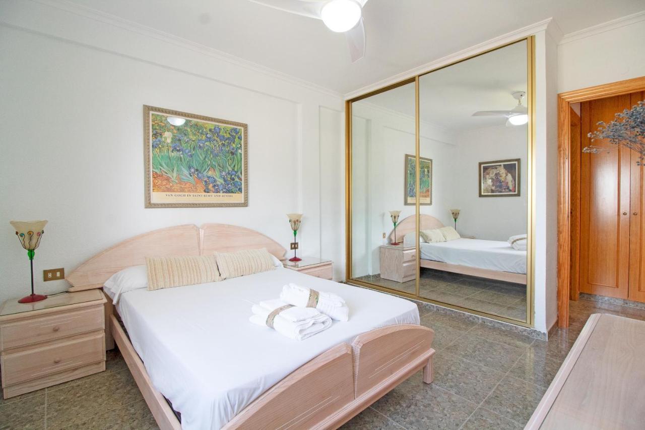 Global Properties, Apartamento Con Terraza Y Piscina A Un Paso De La Playa Canet d'En Berenguer Exterior photo