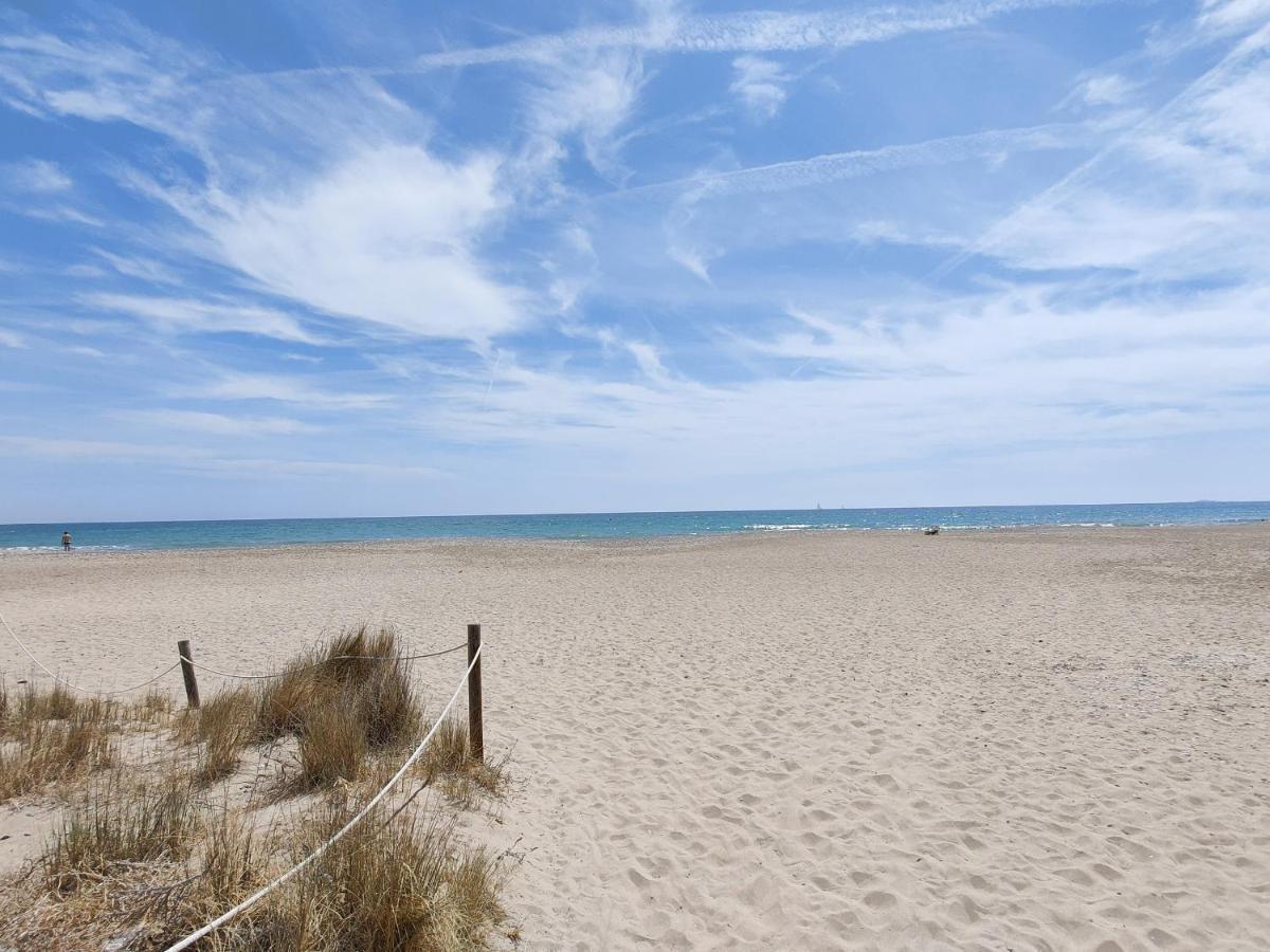 Global Properties, Apartamento Con Terraza Y Piscina A Un Paso De La Playa Canet d'En Berenguer Exterior photo