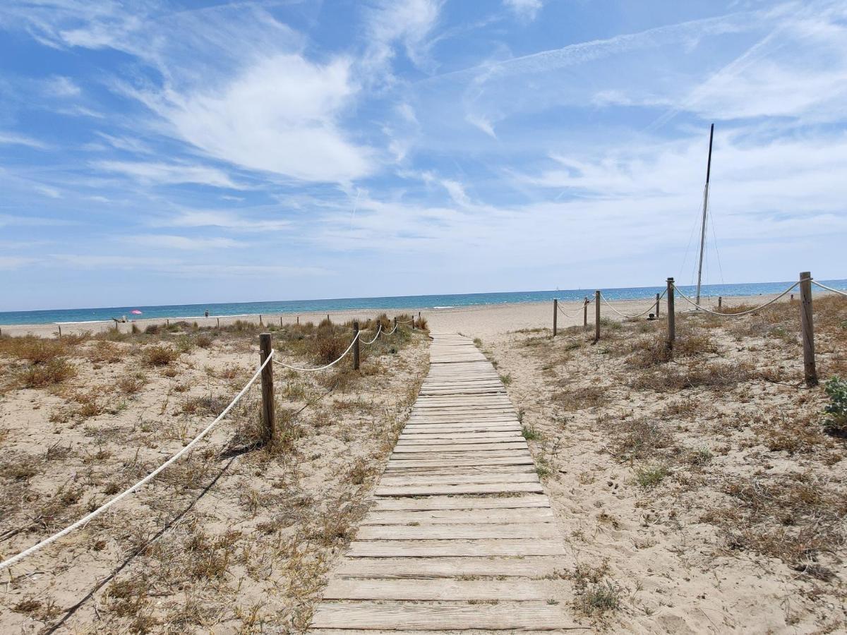 Global Properties, Apartamento Con Terraza Y Piscina A Un Paso De La Playa Canet d'En Berenguer Exterior photo